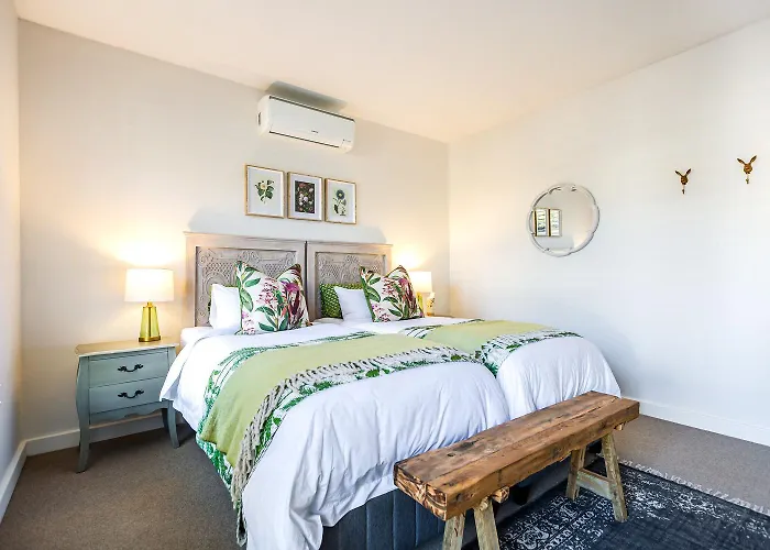 Waddle Inn Luxury Apartment In Franschhoek