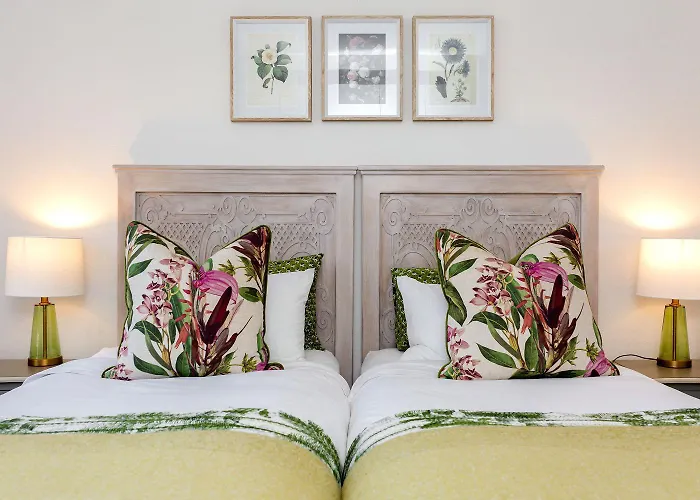 Waddle Inn Luxury Apartment In Franschhoek